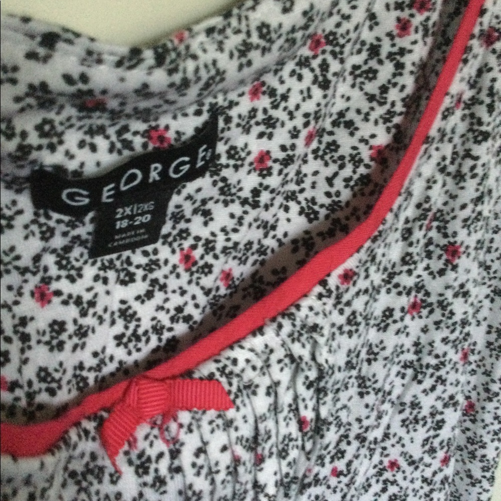 Ladies Sleep Dress 2XL/ 18/20